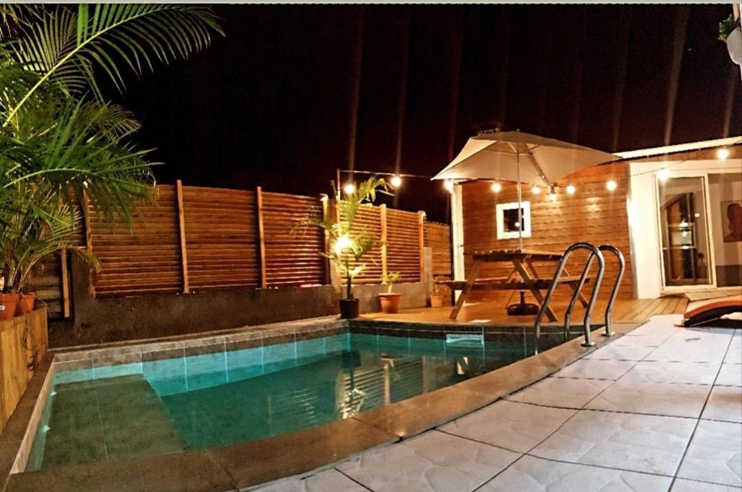 Lilie Location Langevin Villa Сен-Жозеф Екстериор снимка