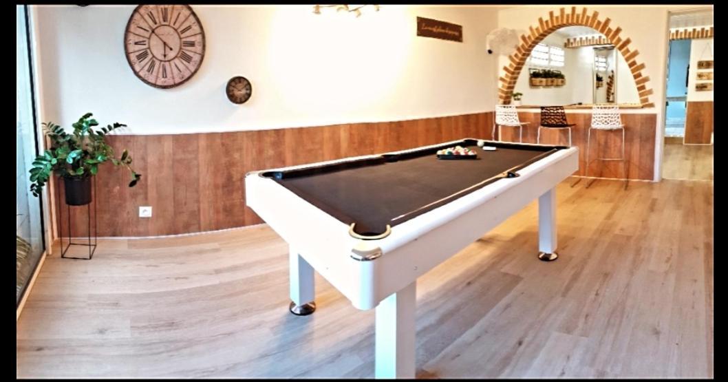 Lilie Location Langevin Villa Сен-Жозеф Екстериор снимка